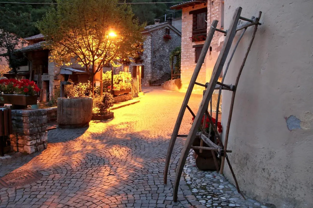 مزرعة للإقامة Agriturismo Riva Dei Coz Sequsino